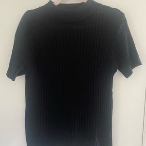 Black turtle next tshirt